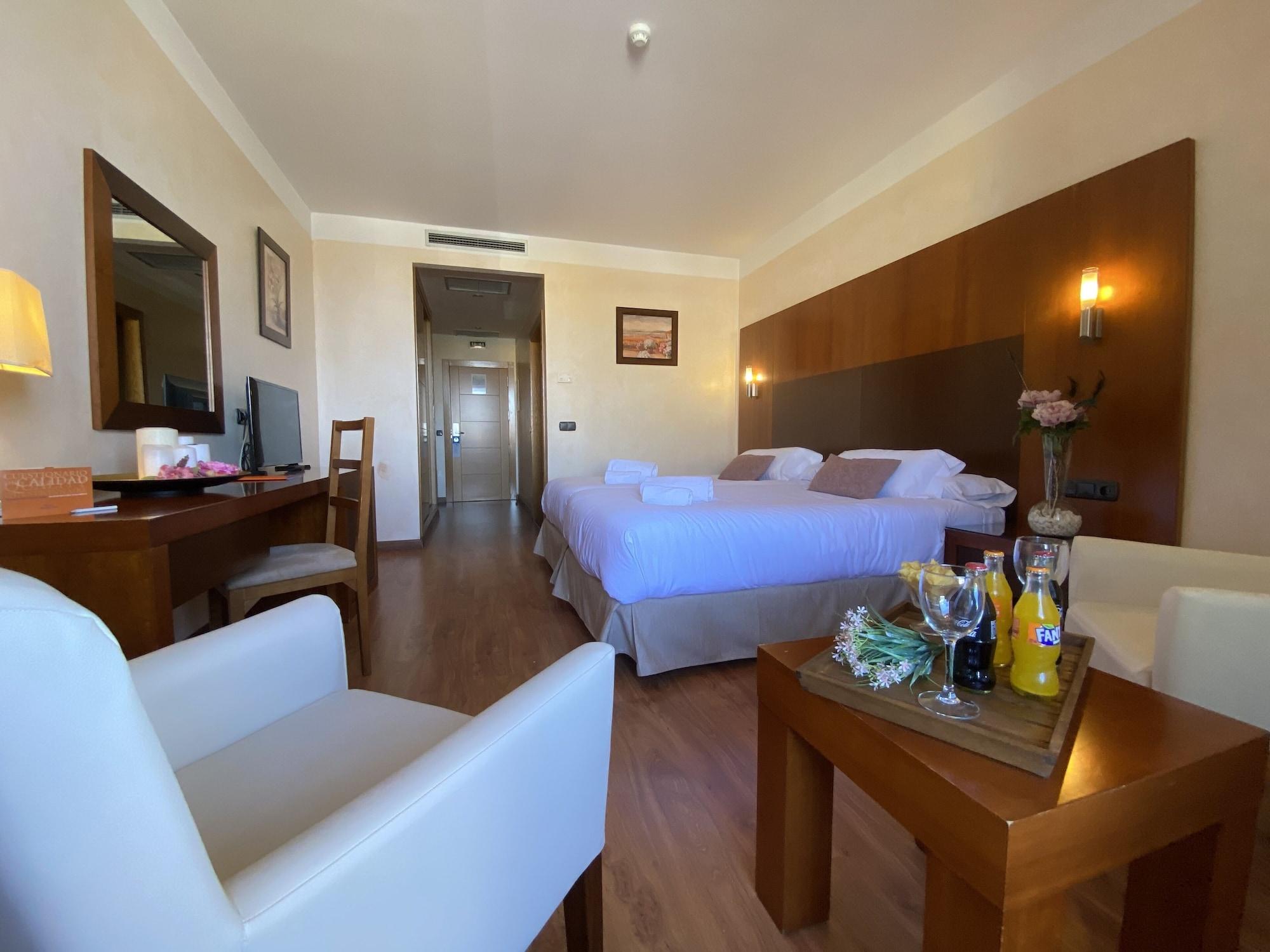Hotel Montera Plaza Los Barrios Zewnętrze zdjęcie