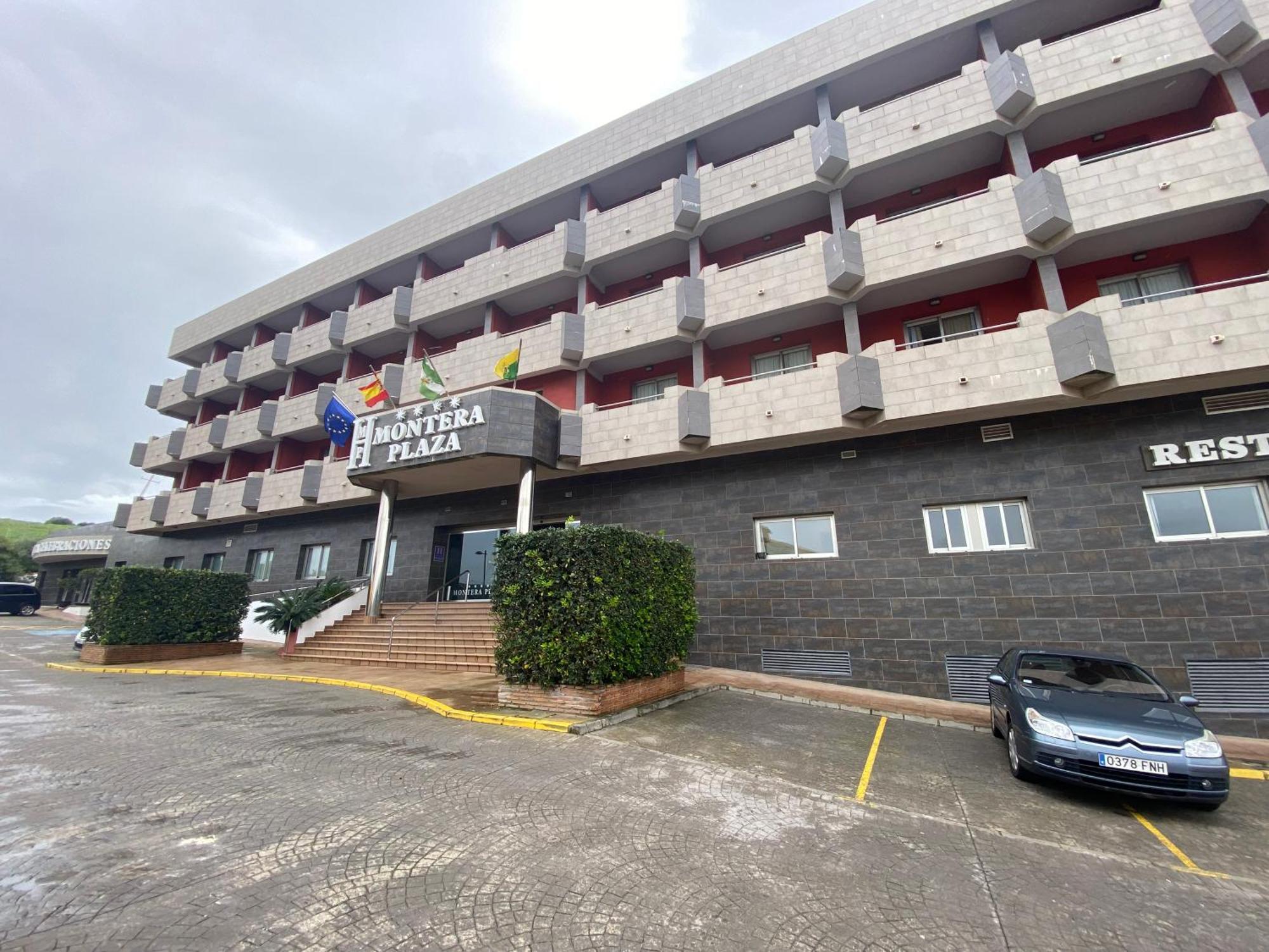 Hotel Montera Plaza Los Barrios Zewnętrze zdjęcie